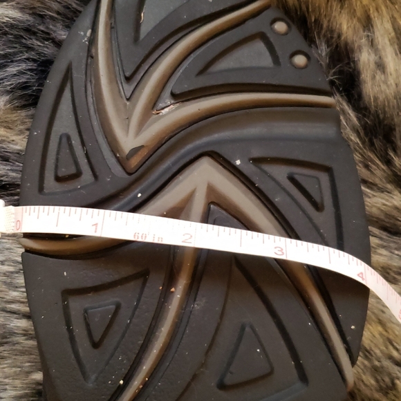 Uggs Black Tall Revival Boots Sheepskin 7 W - Picture 11 of 11